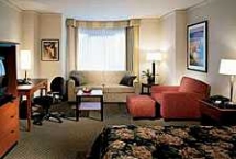 Holiday Inn Express Fishermans Wharf Suite